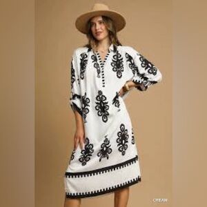 Umgee Monochrome Patterned Midi Dress